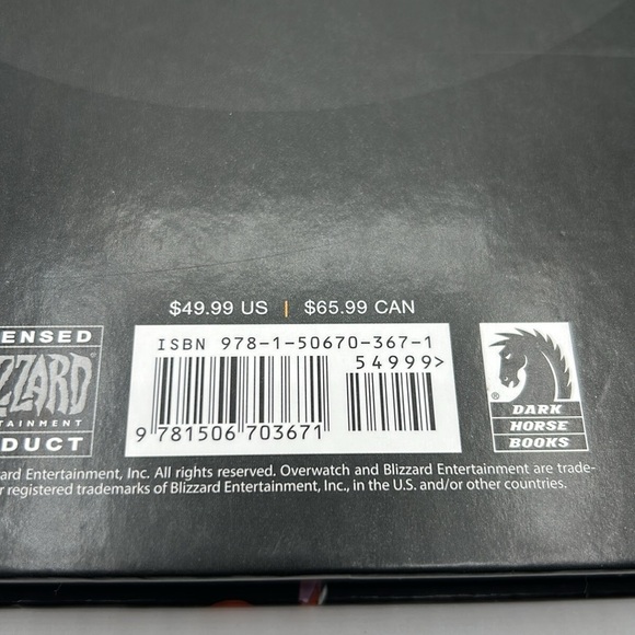 The Art of Overwatch Hardcover Book - Picture 6 of 6